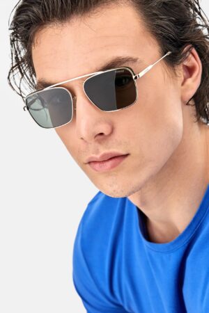 Polaroid 6131 J5G 56 UC