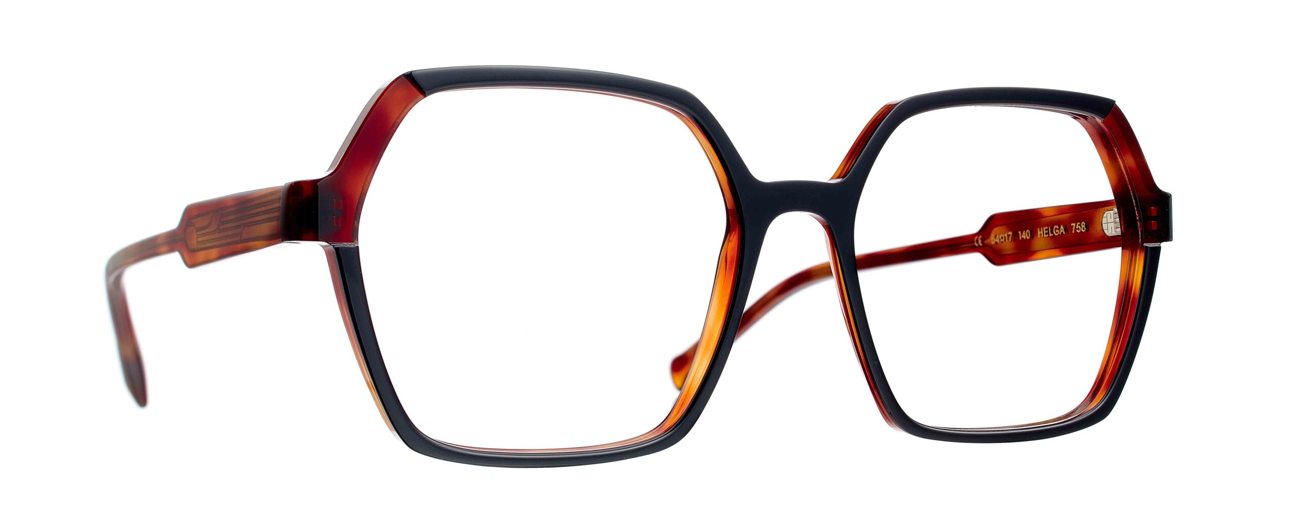 Caroline Abram HELGA 758