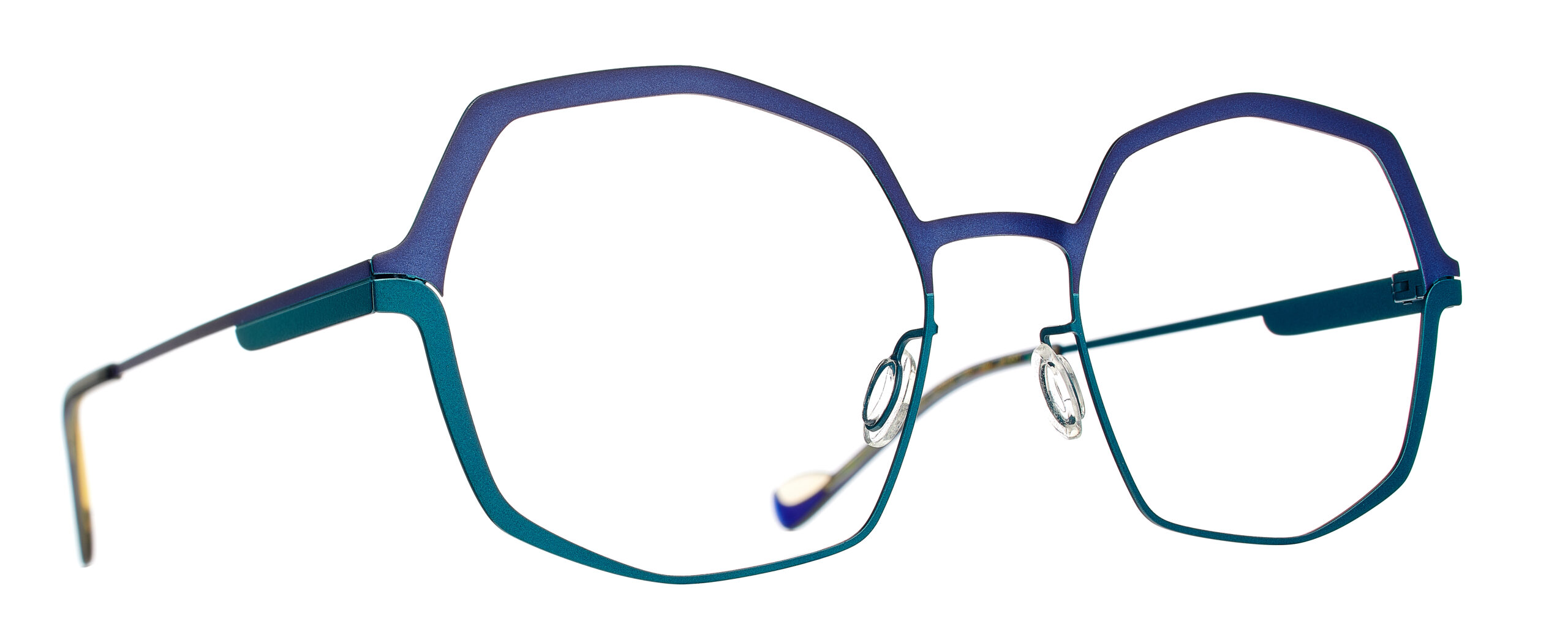 Caroline Abram JENNY 257