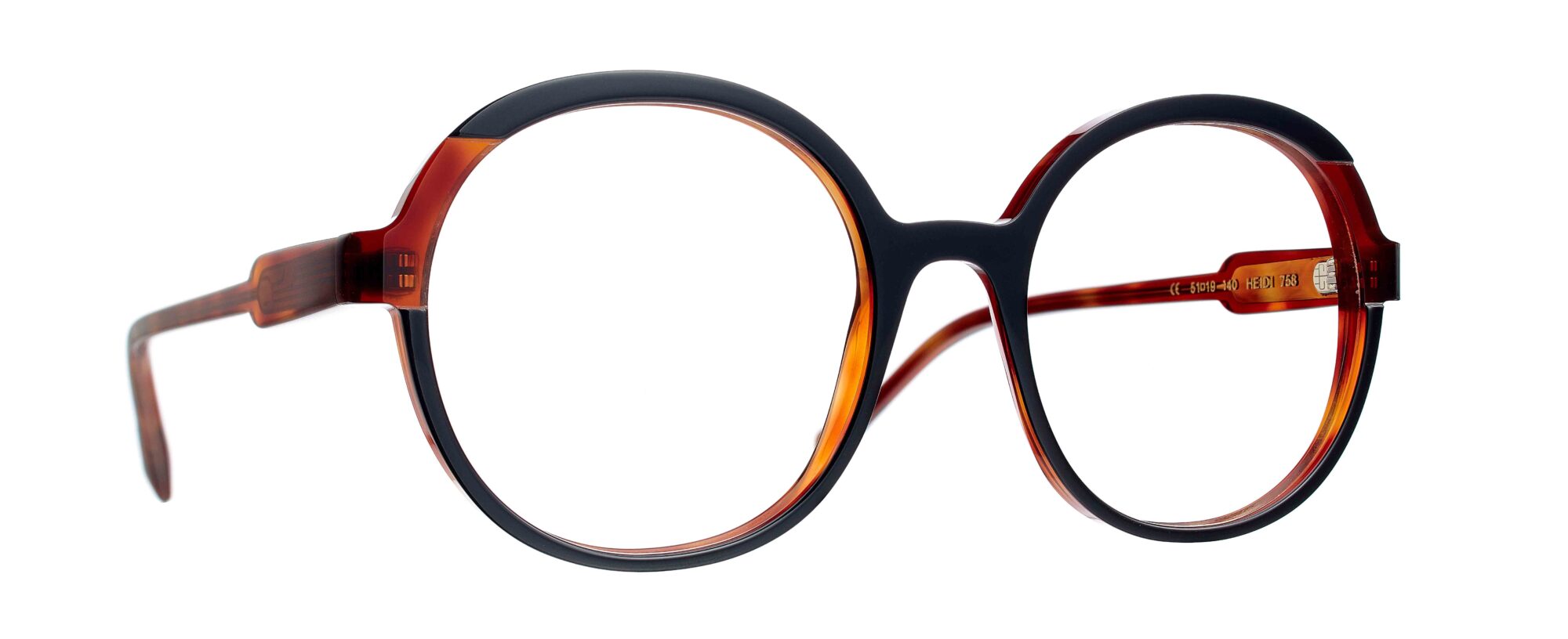 Caroline Abram HEIDI 758