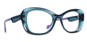 Caroline Abram LAURA 299