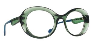 Caroline Abram LEA 293