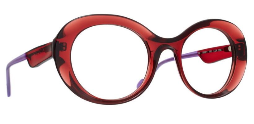 Caroline Abram LEA 294